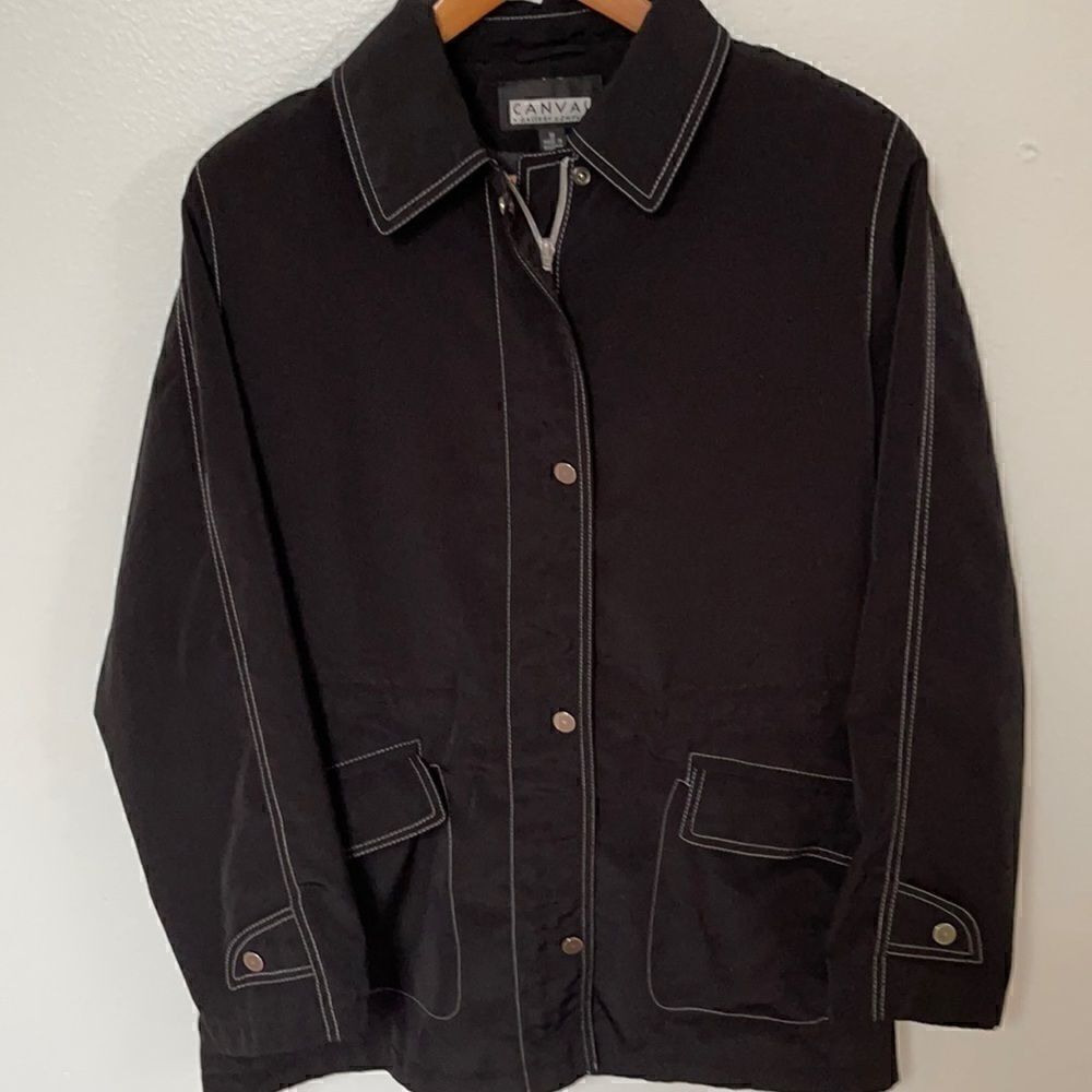 Gallery Jacket by Canvas.  Size Medium.